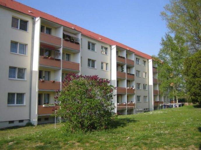 Etagenwohnung Weißenfels - 3 Zimmer, 58 m&sup2;, 420&euro; | Angebot:25730586