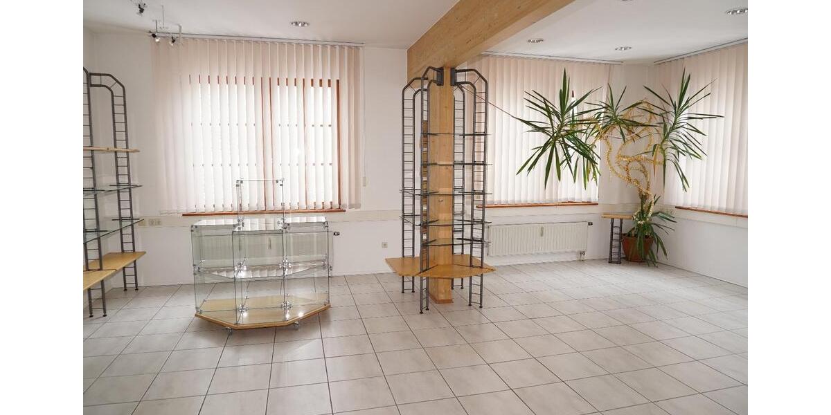 Gewerbeobjekt Waldershof - 1.950&euro; | Angebot:25845628