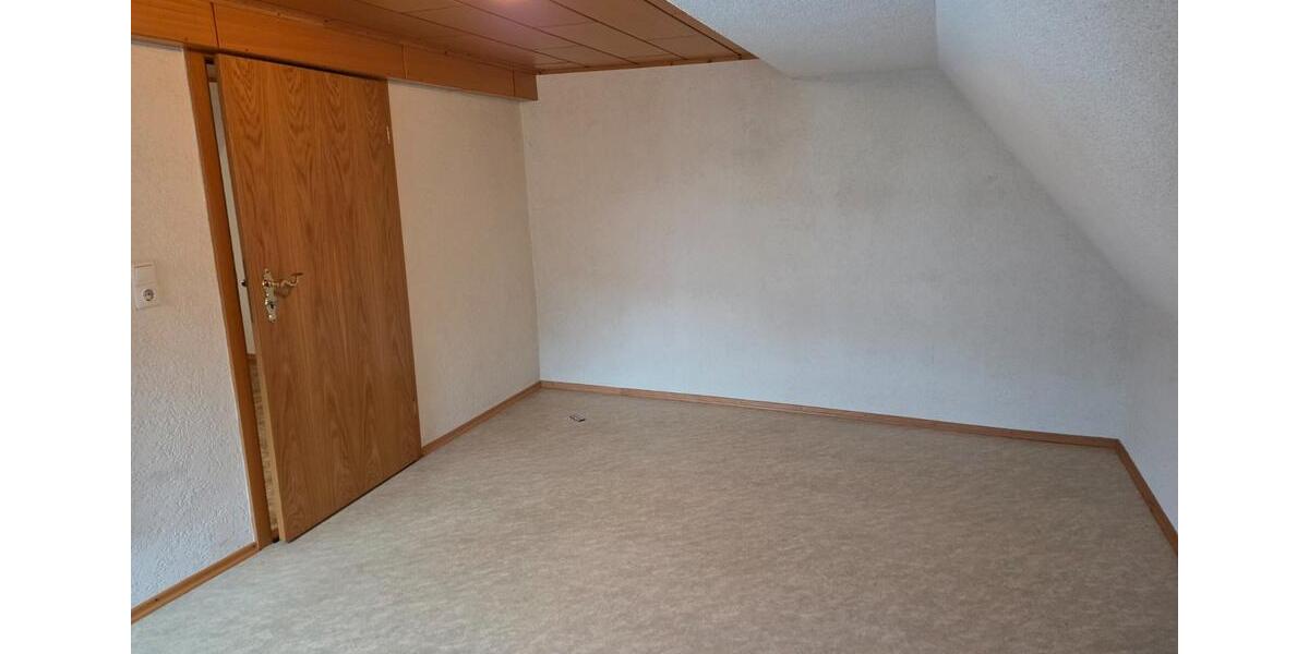 Einfamilienhaus Modautal - 6 Zimmer, 161 m&sup2;, 1.400&euro; | Angebot:25810666