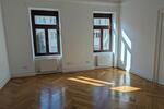 Hochparterre Stuttgart Stuttgart-Mitte - 5 Zimmer, 162 m&sup2;, 2.765&euro; | Angebot:26629228