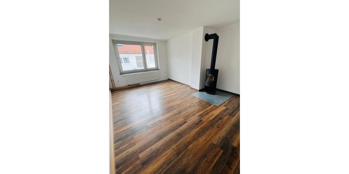 Gepflegte Doppelhaushälfte in Seebronn: großzügig & hochwertig 5 zimmer