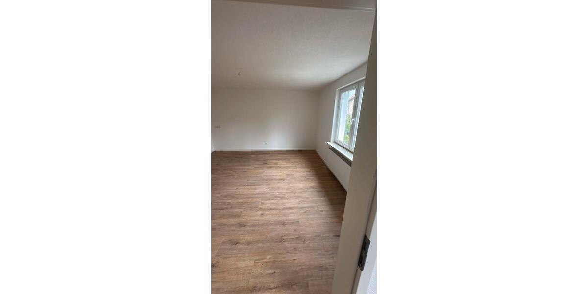 Erdgeschoßwohnung Breuna - 2 Zimmer, 73 m&sup2;, 750&euro; | Angebot:26639042