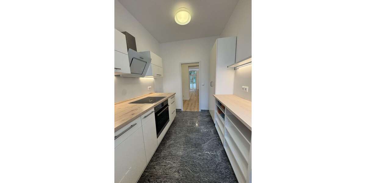 Etagenwohnung Halle (Saale) - 2 Zimmer, 70 m&sup2;, 850&euro; | Angebot:27068908