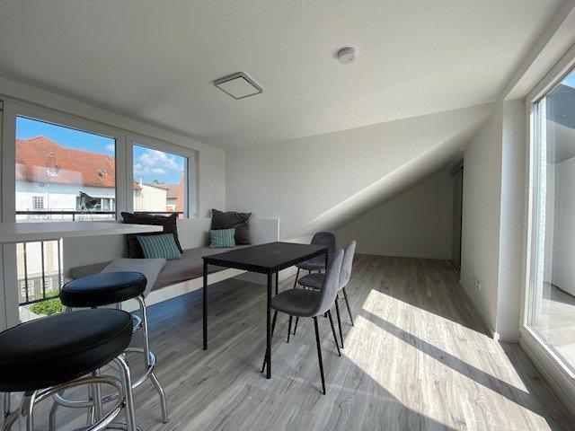 Dachgeschoßwohnung Eppstein - 2 Zimmer, 91 m&sup2;, 960&euro; | Angebot:26262327