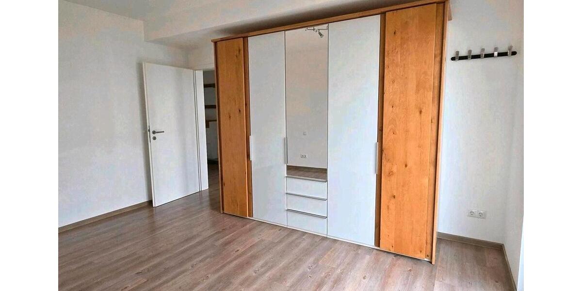 Erdgeschoßwohnung Haßfurt - 2 Zimmer, 66 m&sup2;, 872&euro; | Angebot:26040558