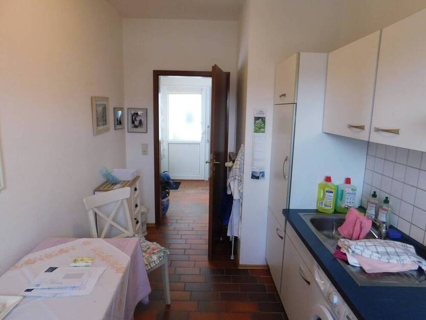 Helle, schöne 2-Zimmer-Wohnung im 2. OG mit Balkon im Lindenhof in Barrien!