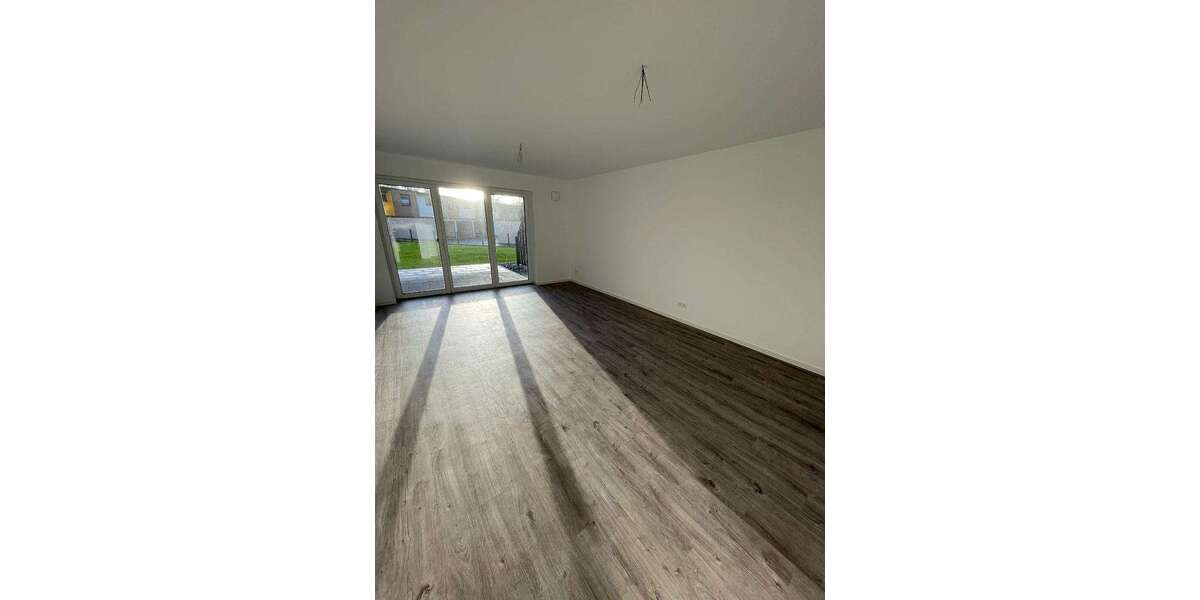 Etagenwohnung Loxstedt - 2 Zimmer, 63 m&sup2;, 850&euro; | Angebot:25938508