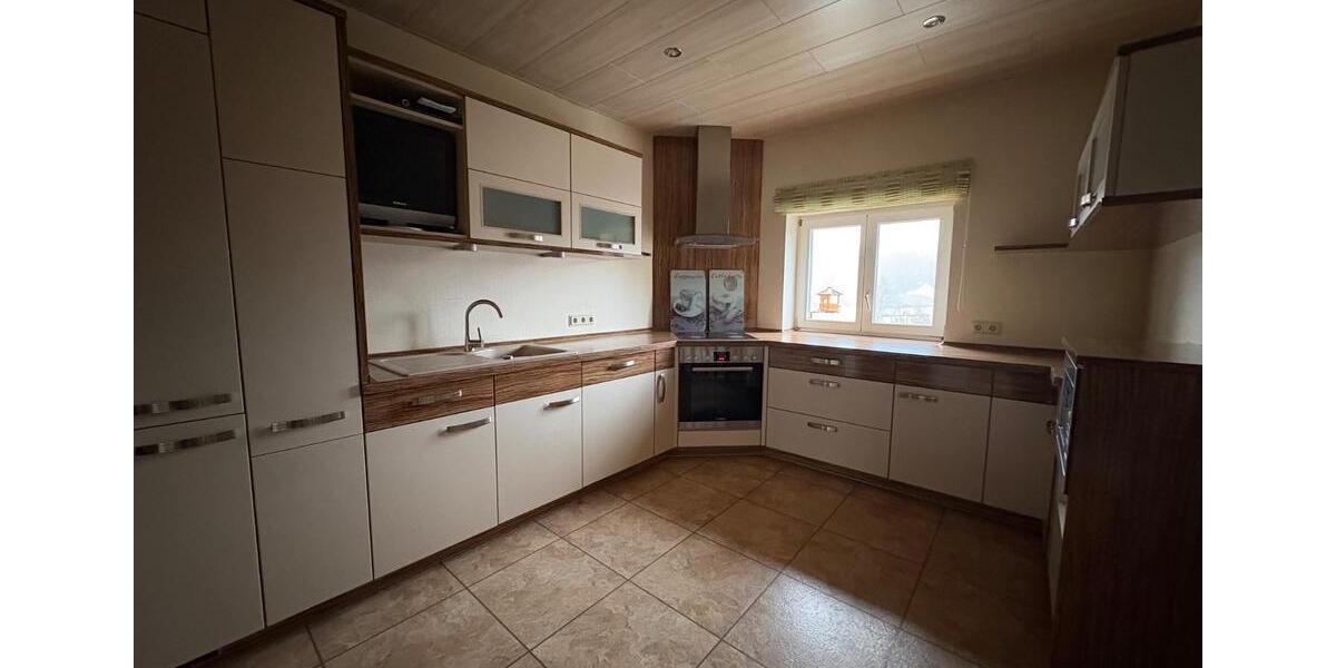 Dachgeschoßwohnung Ebersbach-Neugersdorf Neugersdorf - 2 Zimmer, 82 m&sup2;, 550&euro; | Angebot:26018406