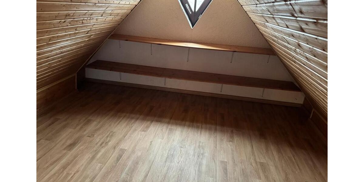 Dachgeschoßwohnung Brücken - 2 Zimmer, 80 m&sup2;, 595&euro; | Angebot:26002937