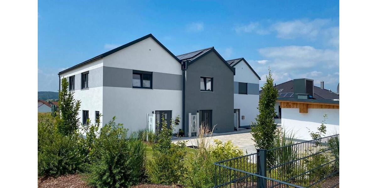 Reihenhaus Cham - 4 Zimmer, 105 m&sup2;, 1.150&euro; | Angebot:26701963