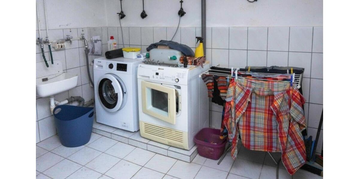 Wohnen auf Zeit Dermbach - 2.5 Zimmer, 48 m&sup2;, 150&euro; | Angebot:24681421