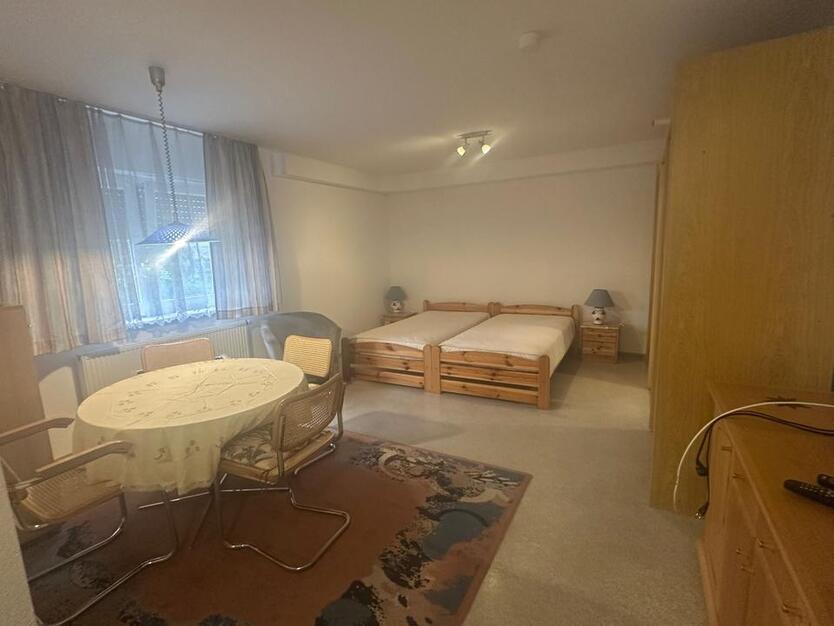 1-Zimmer Wohnung in Roßdorf - ruhige Lage, Küche vorhanden