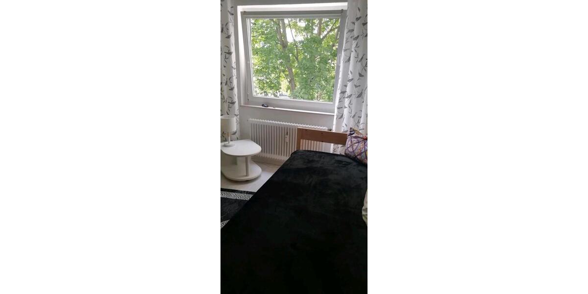 Wohnen auf Zeit Duisburg Angerhausen - 15 Zimmer, 100 m&sup2;, 550&euro; | Angebot:26656256