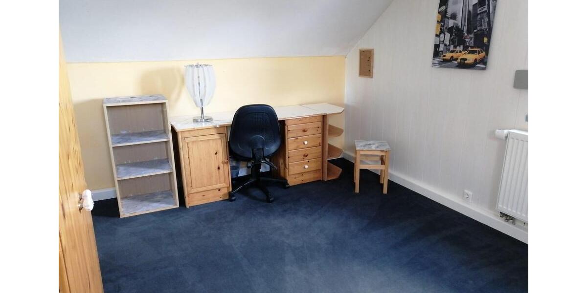 Wohnen auf Zeit Weidenbach - 5 Zimmer, 200 m&sup2;, 300&euro; | Angebot:24695668