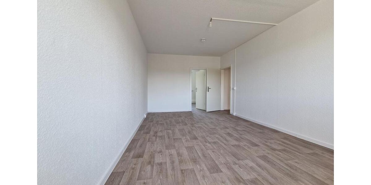 Etagenwohnung Hettstedt - 4 Zimmer, 70 m&sup2;, 328&euro; | Angebot:18209775