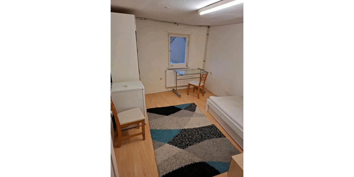 Wohnen auf Zeit Esslingen am Neckar - 2 Zimmer, 12 m&sup2;, 460&euro; | Angebot:25270597