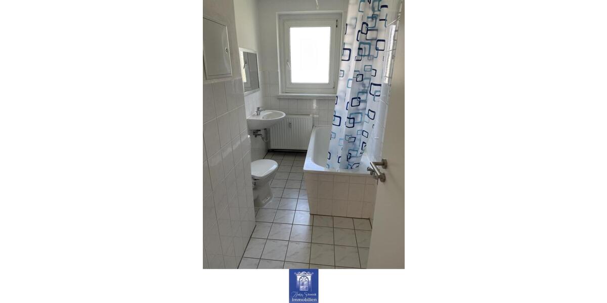 Etagenwohnung Roßwein - 2 Zimmer, 49 m&sup2;, 199&euro; | Angebot:24965351