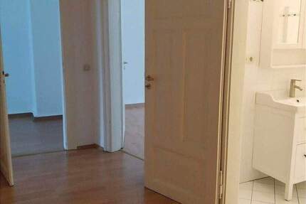 Altbauwohnung in Markkleeberg - Hauptstr. 54 im 2. OG 2 zimmer