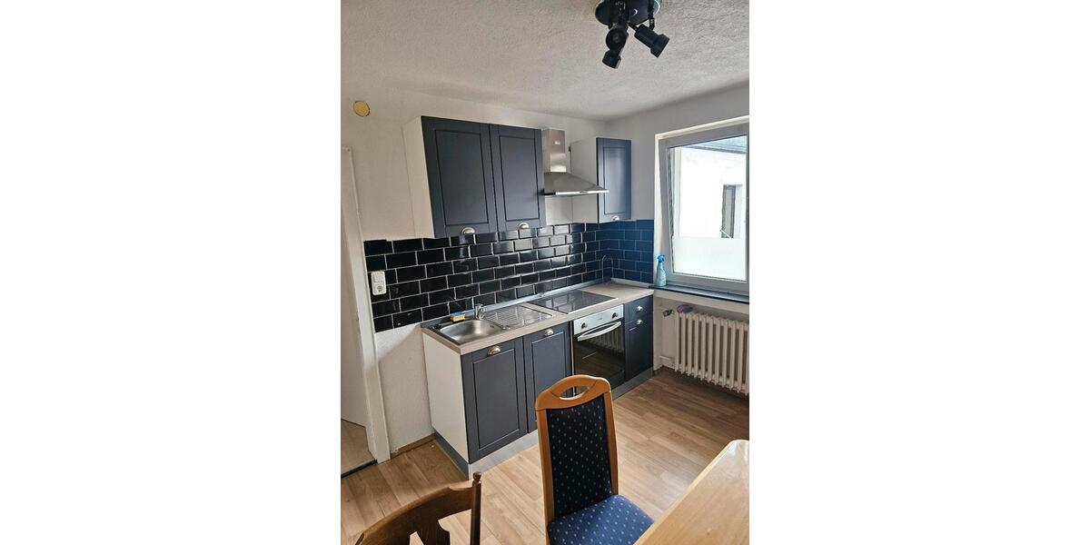 Etagenwohnung Großalmerode - 2 Zimmer, 90 m&sup2;, 600&euro; | Angebot:23782236