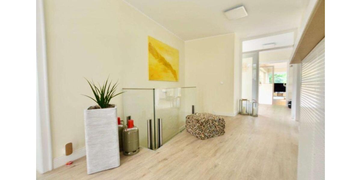 Einfamilienhaus Willich - 5 Zimmer, 150 m&sup2;, 3.350&euro; | Angebot:26461519