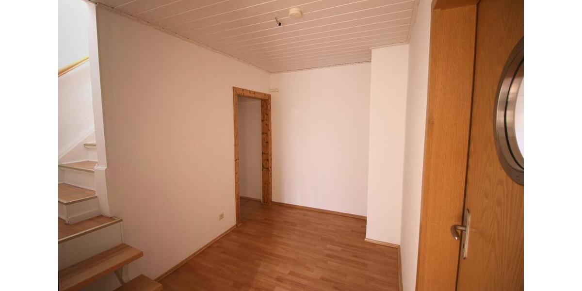 Schöne, helle 3-Zimmer-Maisonette-Wohnung in Veltenhof 3 zimmer