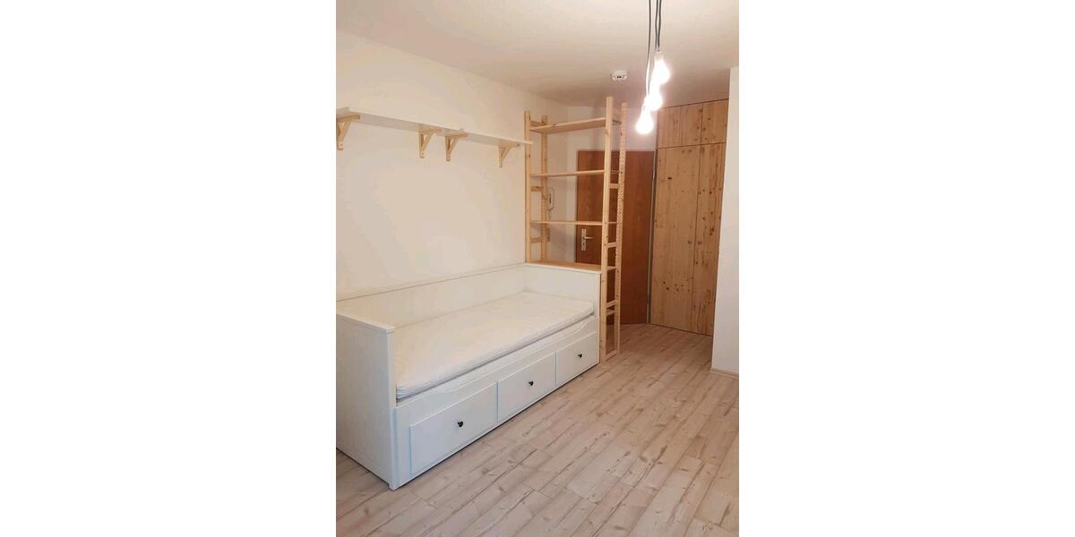 Etagenwohnung Kempten (Allgäu) Auf dem Lindenberg - 1 Zimmer, 24 m&sup2;, 460&euro; | Angebot:25431615