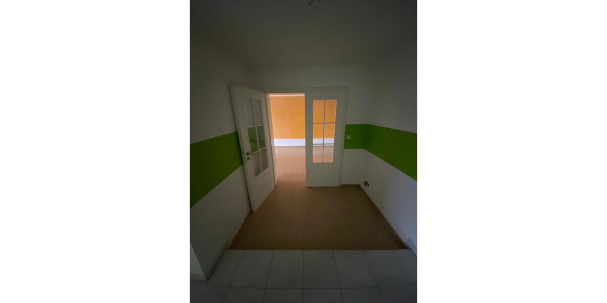 Einfamilienhaus Cottbus Spremberger Vorstadt - 4 Zimmer, 177 m&sup2;, 1.250&euro; | Angebot:25044242