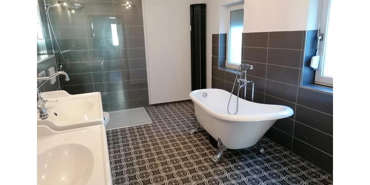 Doppelhaushälfte Waldkappel - 4 Zimmer, 130 m&sup2;, 1.100&euro; | Angebot:25989143