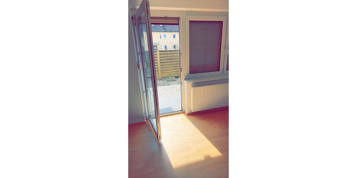 Etagenwohnung Deggendorf - 5 Zimmer, 1 m&sup2;, 1.200&euro; | Angebot:25298360