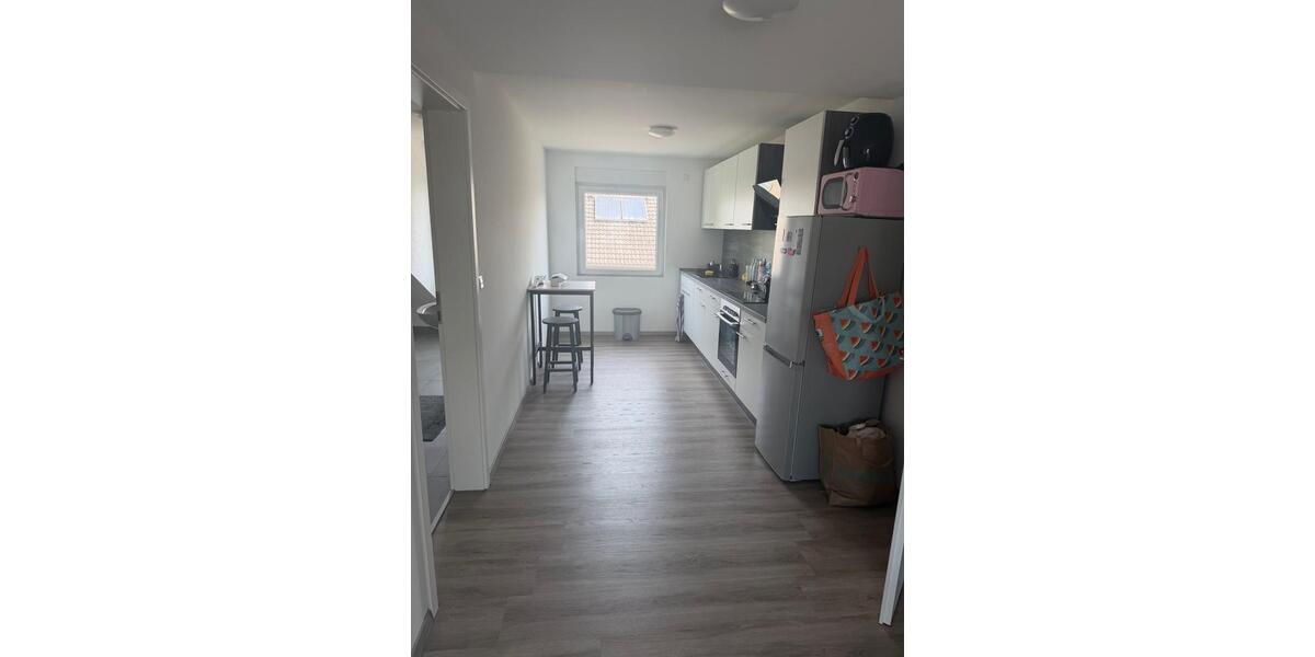Dachgeschoßwohnung Reilingen - 2.5 Zimmer, 67 m&sup2;, 900&euro; | Angebot:26517717