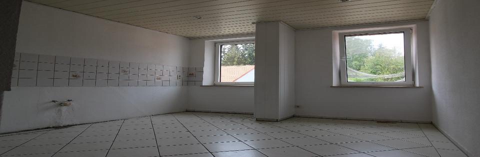 Dachgeschoßwohnung Lunzenau - 4 Zimmer, 81 m&sup2;, 430&euro; | Angebot:24940982