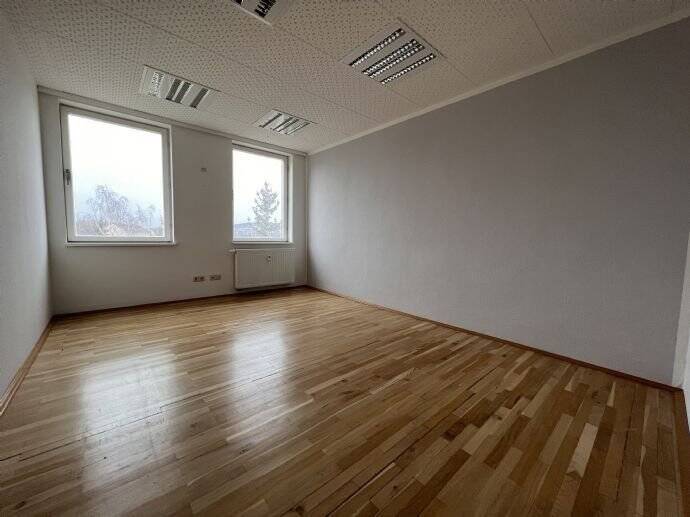 Gewerbeobjekt Weimar Parkvorstadt - 3 Zimmer, 65 m&sup2;, 620&euro; | Angebot:19510759