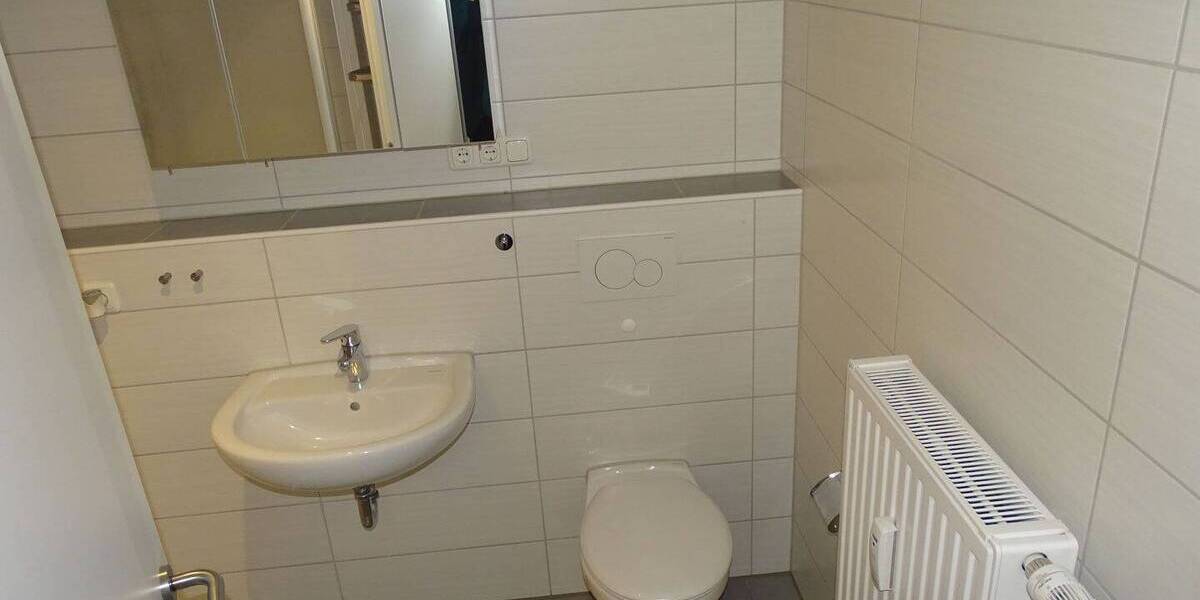 Etagenwohnung Wurster Nordseeküste Nordholz - 3 Zimmer, 80 m&sup2;, 850&euro; | Angebot:25844994