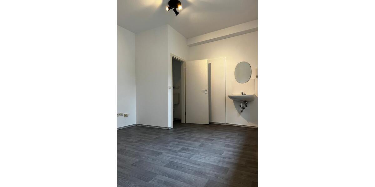 Gewerbeobjekt Kösching - 250&euro; | Angebot:24774108