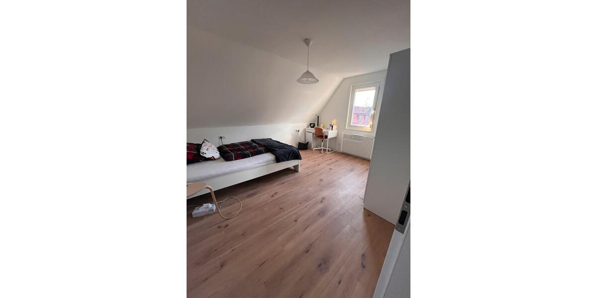 Wohnen auf Zeit Plochingen - 1 Zimmer, 12 m&sup2;, 590&euro; | Angebot:26190876