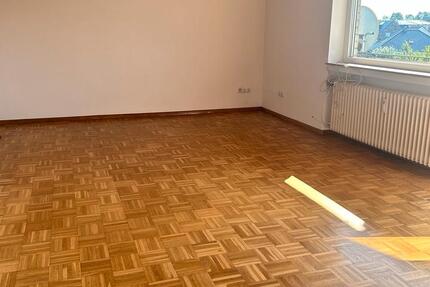 Gepflegte 2-Zimmer-Wohnung mit Einbauküche, großem Balkon zimmer