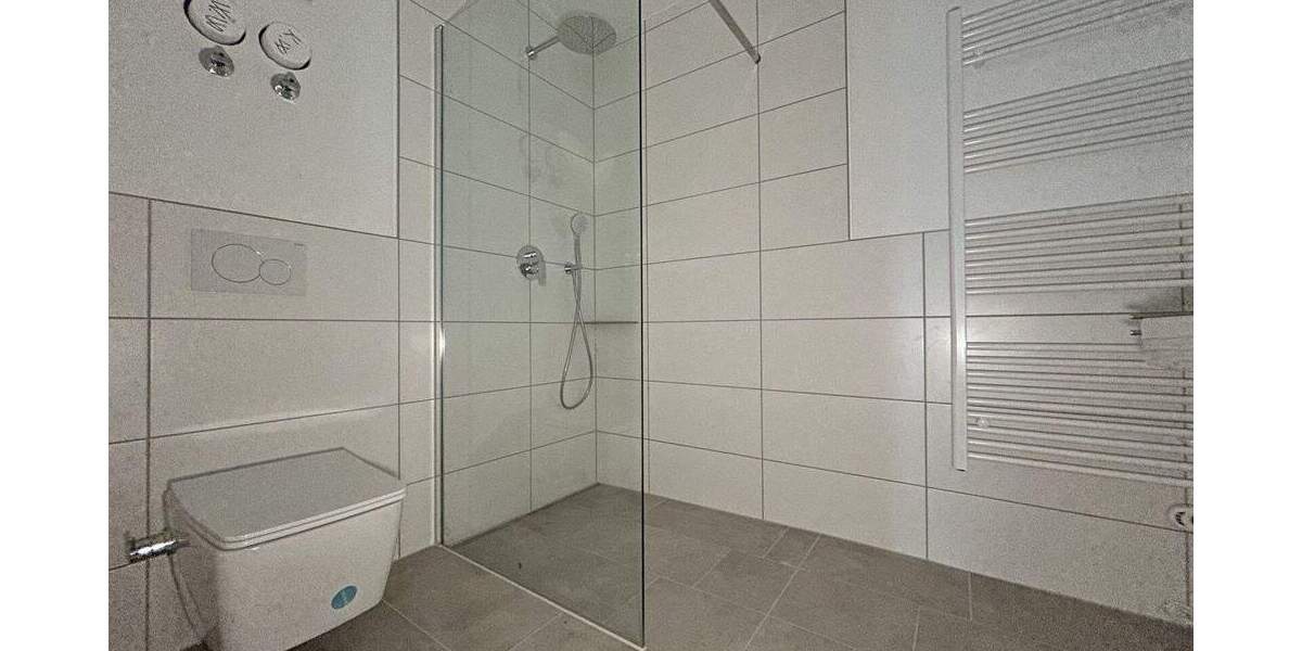 Etagenwohnung Gundelsheim / Höchstberg Gundelsheim - 4 Zimmer, 80 m&sup2;, 960&euro; | Angebot:24875783