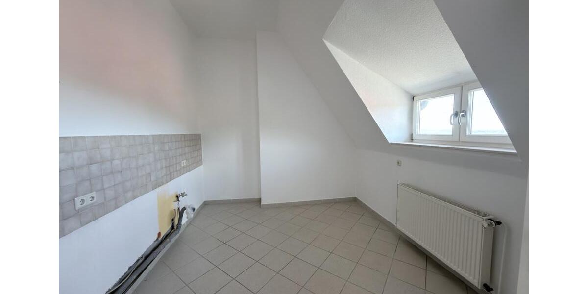 Dachgeschoßwohnung Blankenburg (Harz) - 2 Zimmer, 73 m&sup2;, 520&euro; | Angebot:26146135