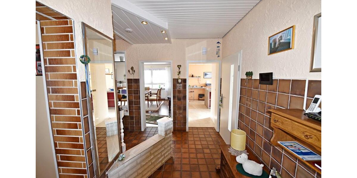 Erdgeschoßwohnung Warstein - 3 Zimmer, 130 m&sup2;, 1.250&euro; | Angebot:26413901
