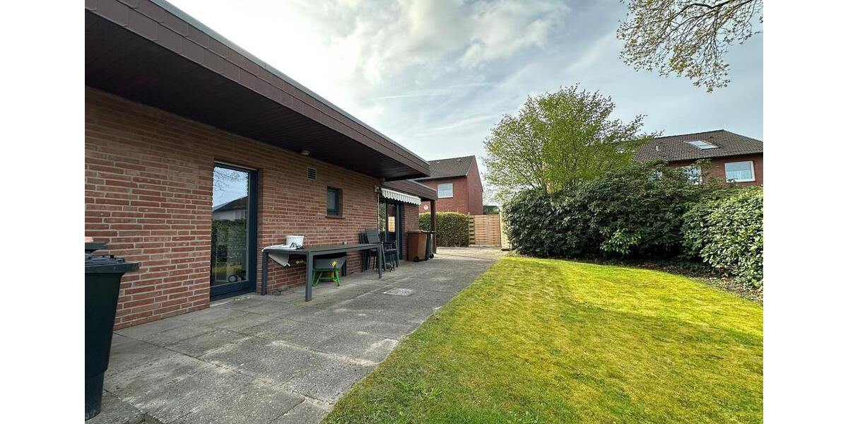 Einfamilienhaus Varel - 4 Zimmer, 121 m&sup2;, 1.200&euro; | Angebot:26481788