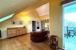 Dachgeschoßwohnung Wiesbaden Mainz-Kastel - 2 Zimmer, 65 m&sup2;, 1.150&euro; | Angebot:26381966