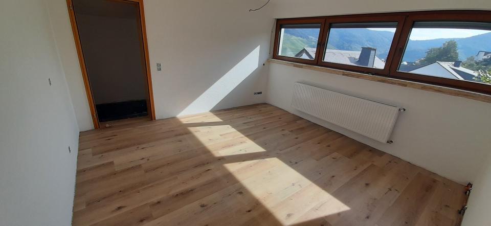Dachgeschoßwohnung Bernkastel-Kues Kues - 3 Zimmer, 83 m&sup2;, 825&euro; | Angebot:26050575
