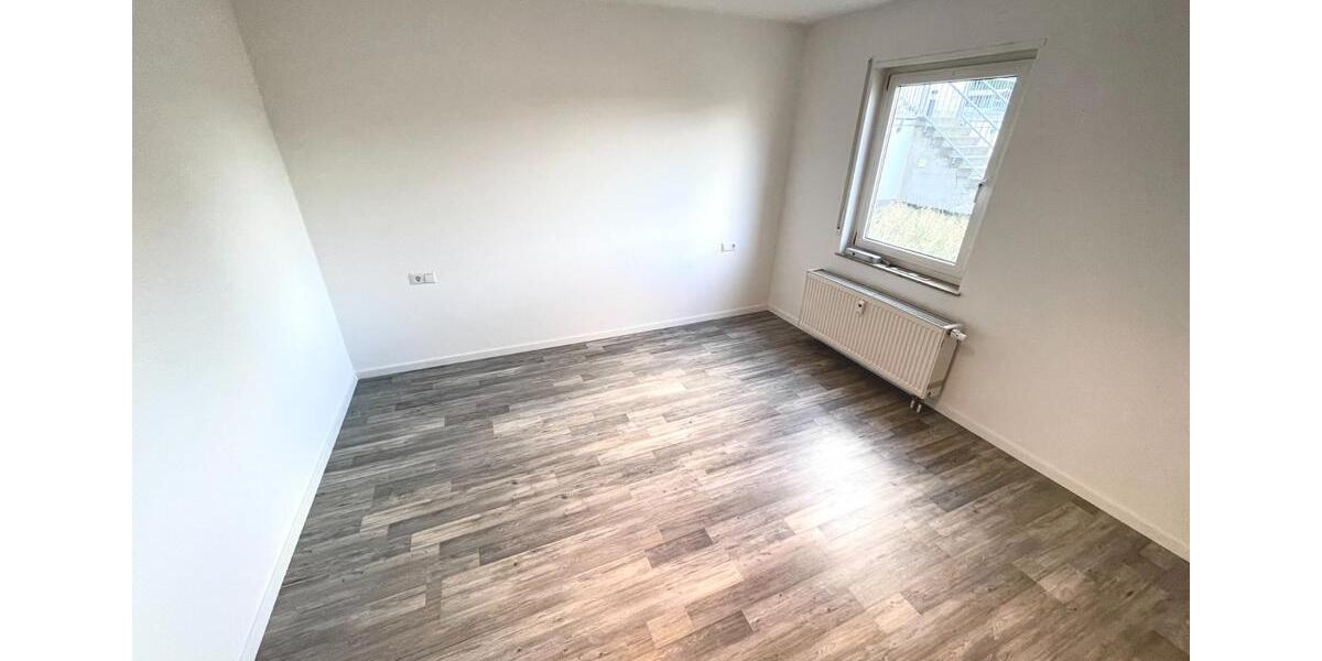 Erdgeschoßwohnung Pirna - 2 Zimmer, 56 m&sup2;, 617&euro; | Angebot:25636221