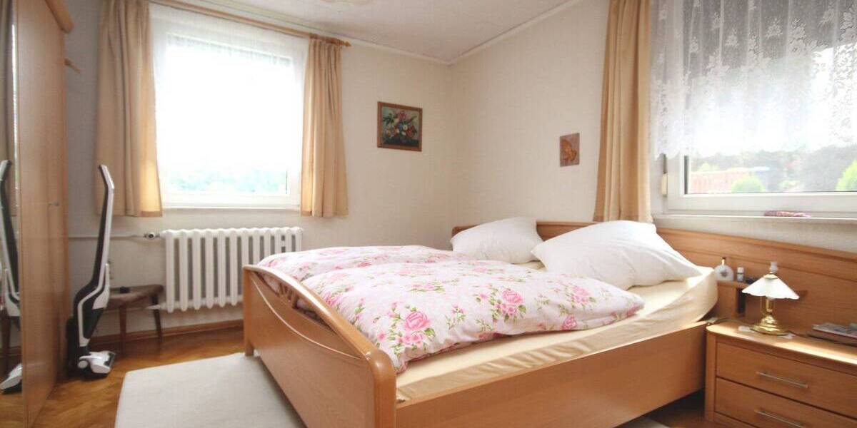 Einfamilienhaus Greiz - 5 Zimmer, 90 m&sup2;, 750&euro; | Angebot:26741962