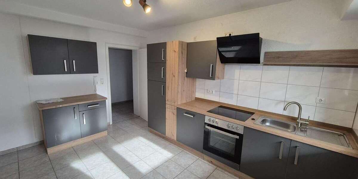 Etagenwohnung Sinntal - 3.5 Zimmer, 110 m&sup2;, 650&euro; | Angebot:23844596