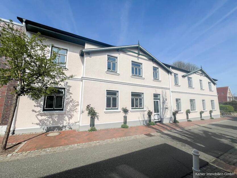 Großzügige Gewerbefläche mit ca. 114 m² Bürofläche im Zentrum von Büsum zu vermieten zimmer