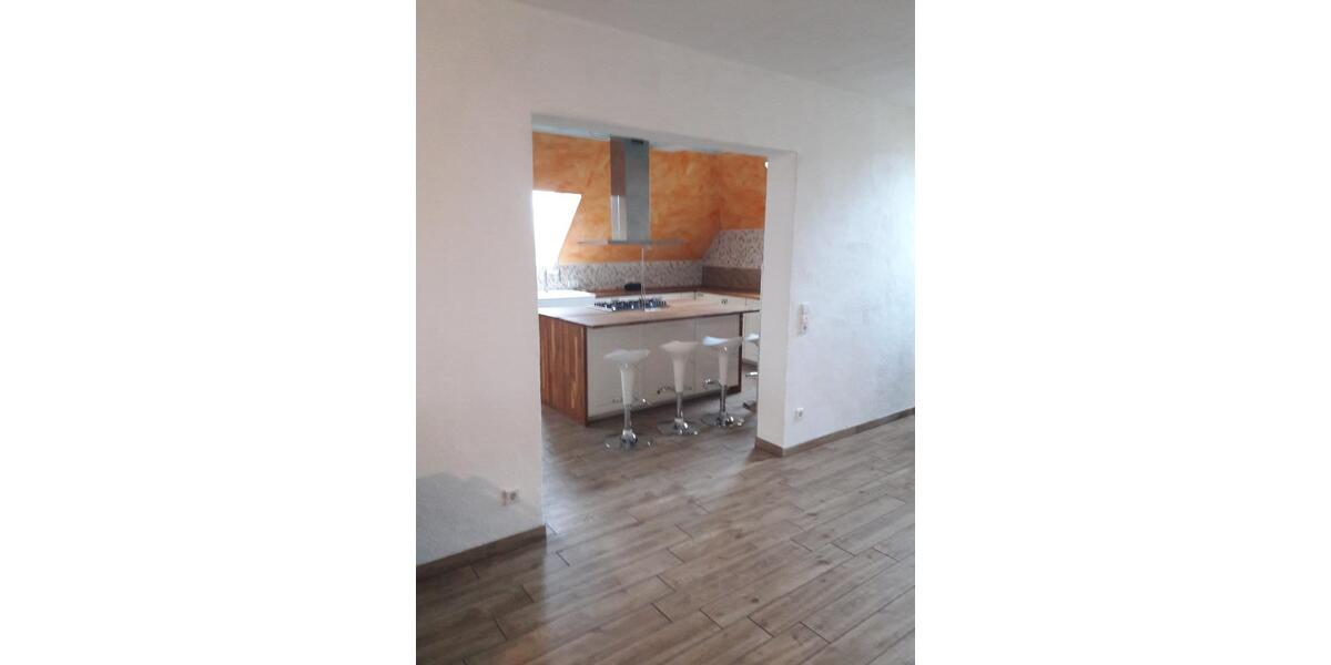 Etagenwohnung Breisach am Rhein - 3 Zimmer, 133 m&sup2;, 900&euro; | Angebot:25023281