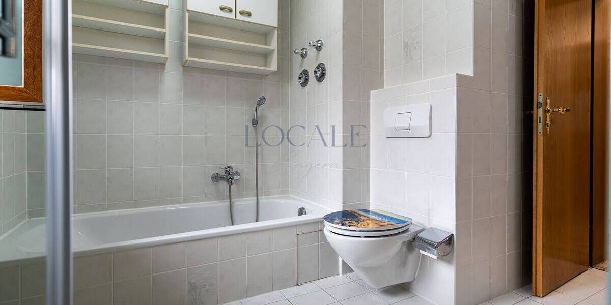 Etagenwohnung Markt Schwaben - 4 Zimmer, 108 m&sup2;, 1.950&euro; | Angebot:25701177