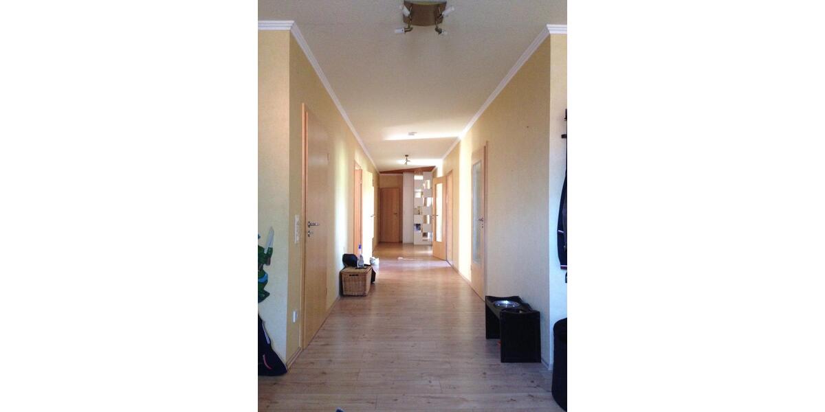 Etagenwohnung Harpstedt - 6 Zimmer, 150 m&sup2;, 1.250&euro; | Angebot:26026110