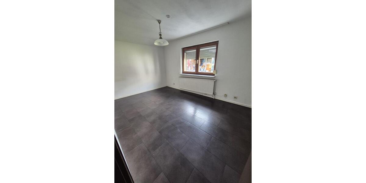 Erdgeschoßwohnung Bünde - 3 Zimmer, 85 m&sup2;, 580&euro; | Angebot:26428133